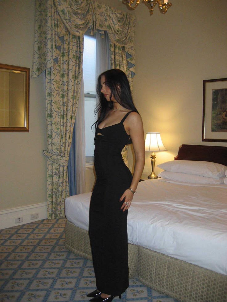 The Bianco Dress (Black)
